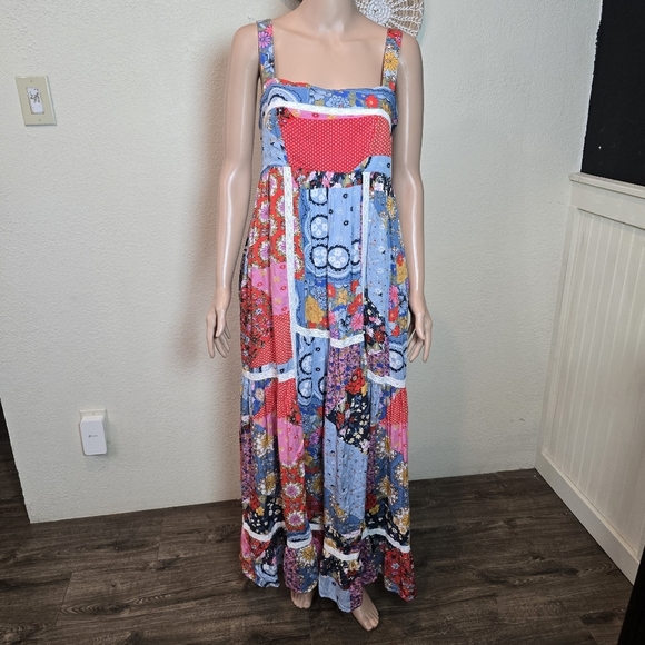 In Loom Bohemian Patchwork Maxi Dress Size Medium - Picture 7 of 16